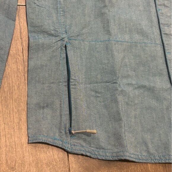 Bench Men's Long Sleeve Blue Collared Button Up Shirt with Pocket, Size Medium - Picture 4 of 7